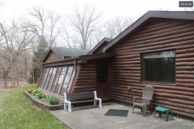 Building Photo - 5441 W Pauling Rd