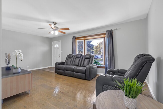 Building Photo - 403 Arrowhead Trail