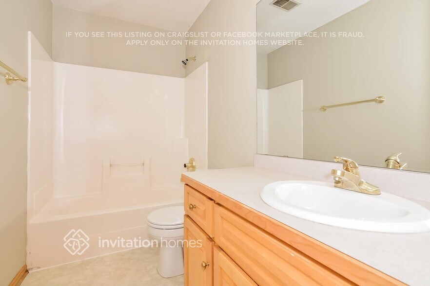 Building Photo - 2046 149th Ave NW