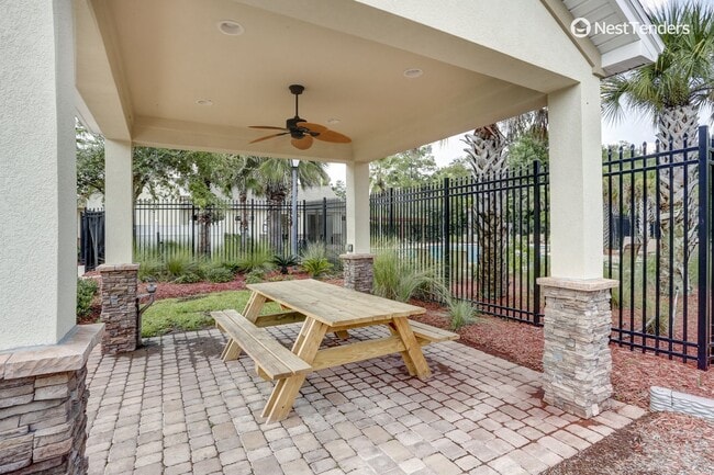 Building Photo - Five Bedrooms in Yulee's TCP!