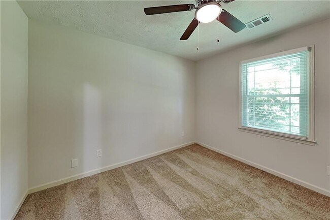 Building Photo - 2791 Whippoorwill Cir NW