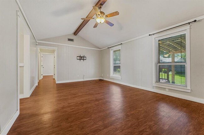 Building Photo - 19315 Gagelake Ln