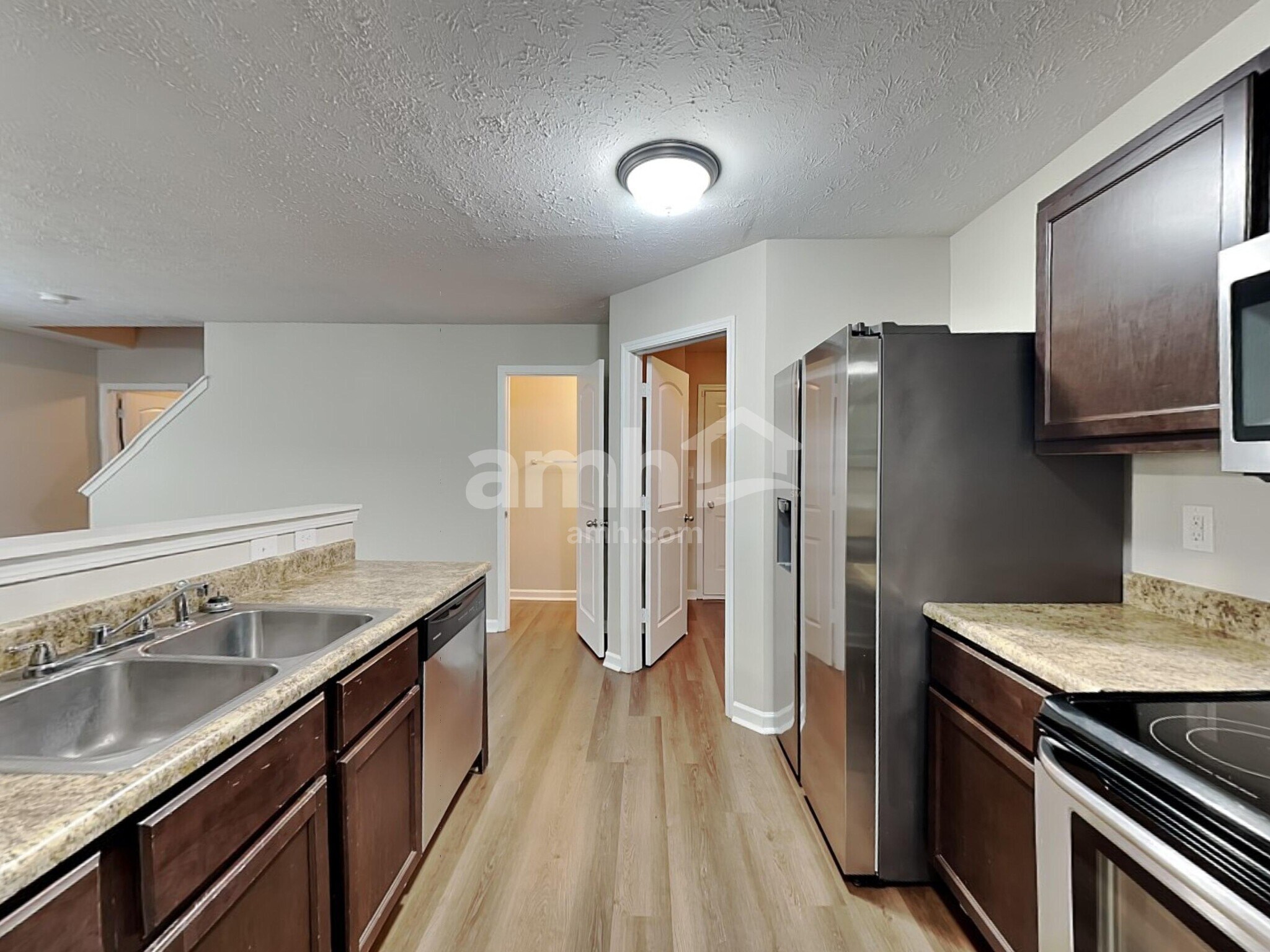 Building Photo - 2364 Blackthorn Dr