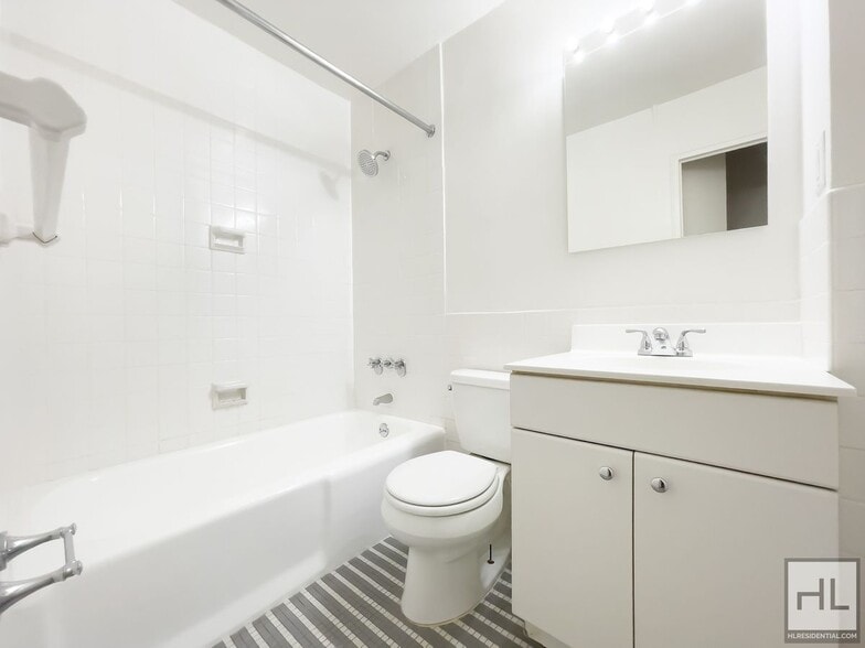 Building Photo - EAST 49 STREET