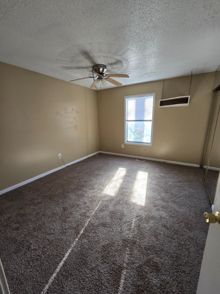 Building Photo - 7113 Senn Way