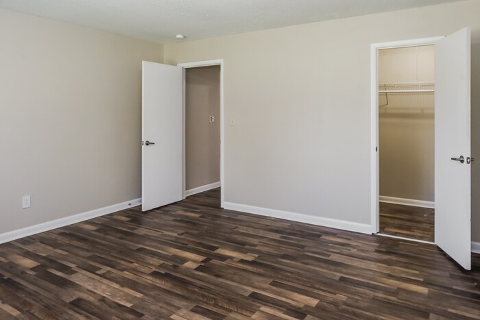 Building Photo - 3205 Buttrey Dr NW