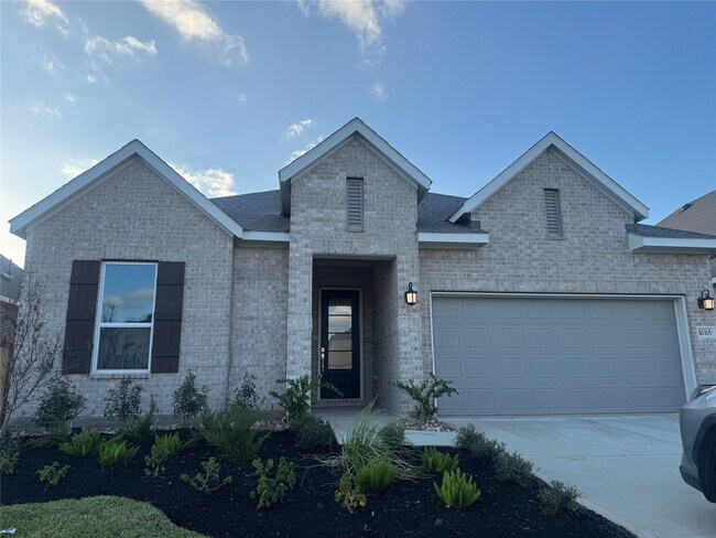 Building Photo - 16315 Mesquite Fld Dr