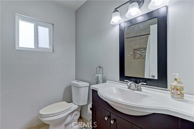 Building Photo - 1650 Iowa St