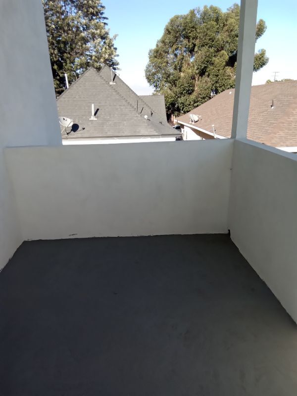 Building Photo - 1164 E Adams Blvd