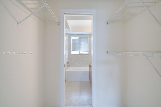 Building Photo - 7713 SW 88th St