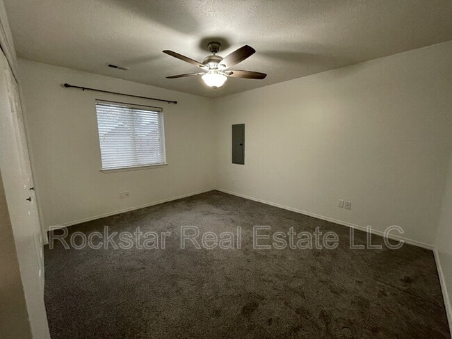 Building Photo - 9022 W Campus Dr