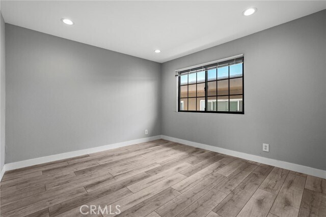 Building Photo - 4229 W Rosecrans Ave