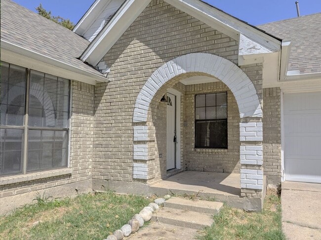 Building Photo - 8505 Liberty Ln