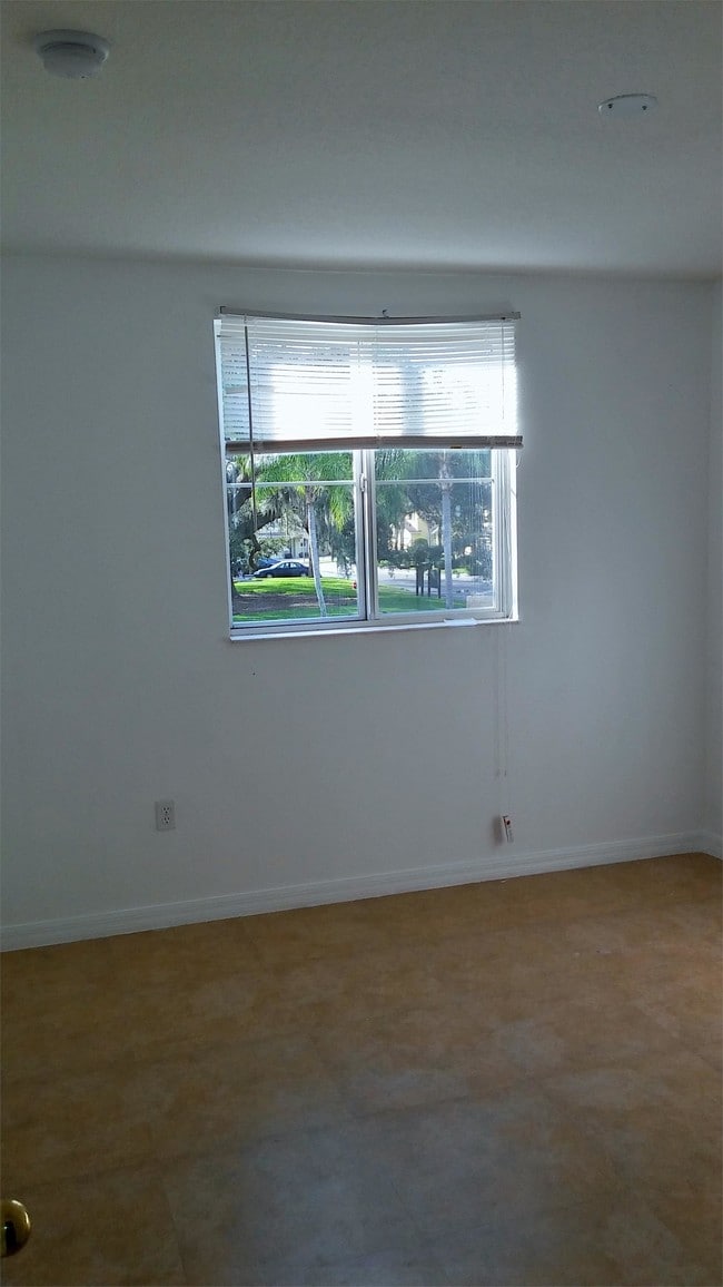 Building Photo - 5309 Aloha Seed Dr