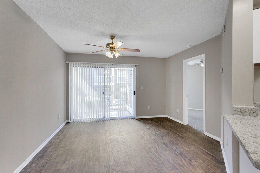 Oak Ridge at Pelham 150 Oak Ridge Pl Greenville SC 29615 Apartment