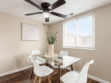 Building Photo - 2025 Burwell Dr