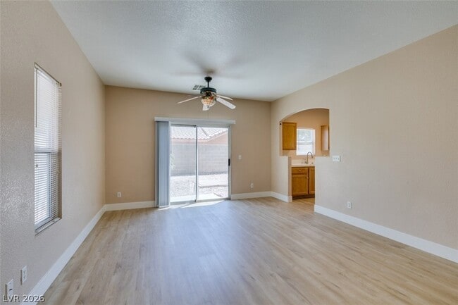 Building Photo - 1401 Sycamore Spring Ct