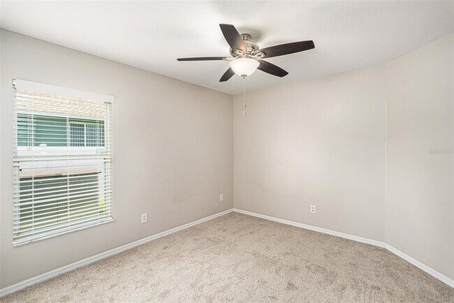 Building Photo - 2631 Allwood Ave