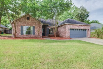 Building Photo - 15033 S White Swan Dr