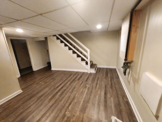 Building Photo - West Baltimore 2.5 Bedroom 1.5 Bathroom To...