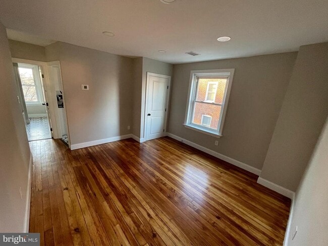 Building Photo - 226 Highland Ave