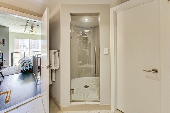 Building Photo - Two-Level Loft Condo at The Metropole