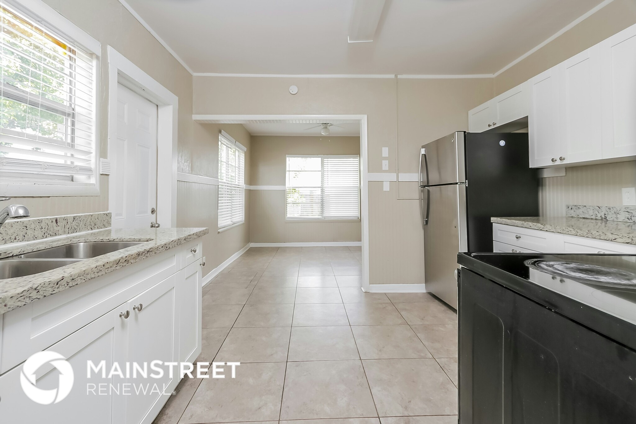 Building Photo - 733 Valley Forge Rd