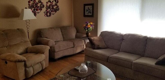 Building Photo - 31200 Landau Blvd