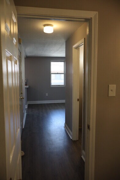 Building Photo - 346 McKinley Ave
