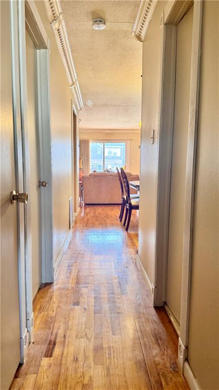 Building Photo - 1463 E 103rd St