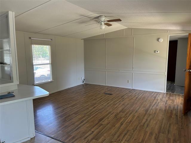 Building Photo - 120 Enchanted Oaks Ct