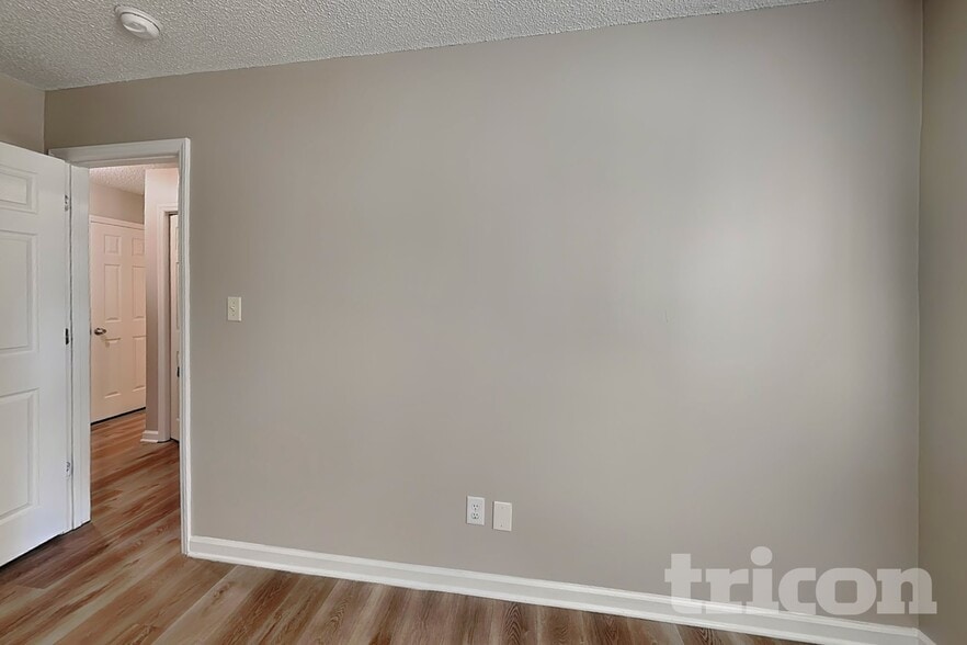 Building Photo - 153 Cambridge Elm Dr