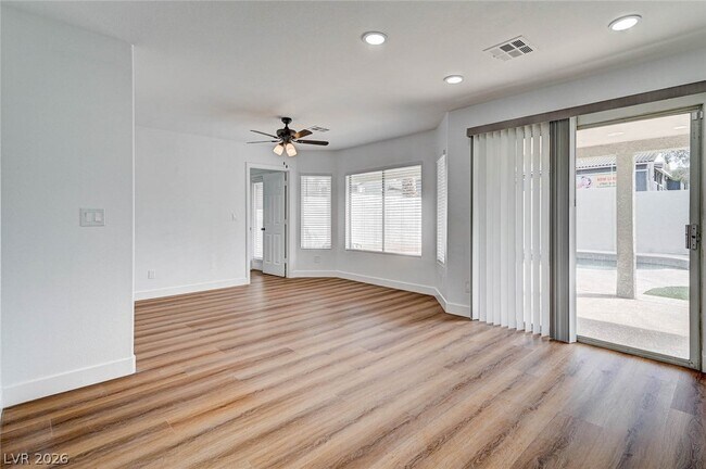 Building Photo - 2817 Via Florentine St