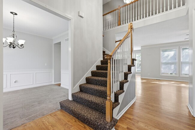 Building Photo - Luxury, Location & Lifestyle—All in One! Executive Home w/ Community Pool