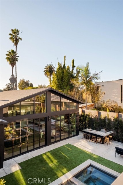 Building Photo - 354 5th