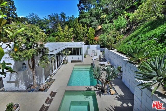 Building Photo - 3433 Shernoll Pl