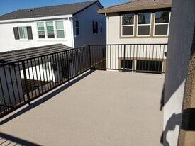 Building Photo - 1469 Terra Verde St