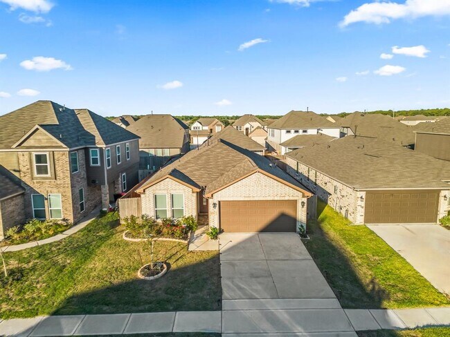 Building Photo - 15111 Longleaf Frst Dr