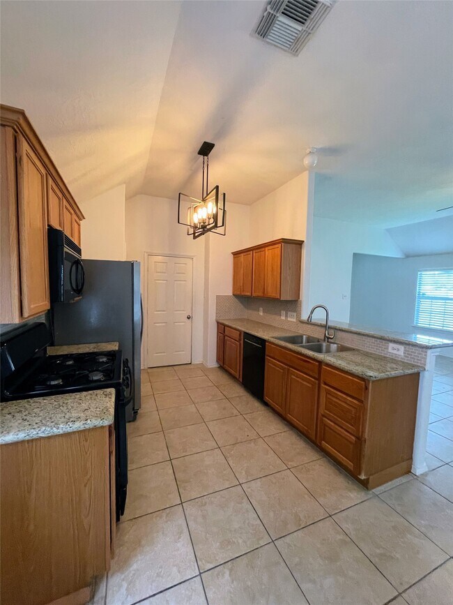 Building Photo - 4010 Bealey Ln