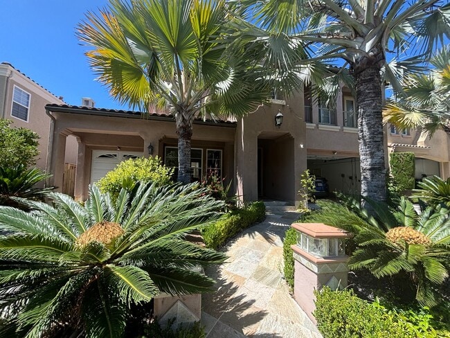 Primary Photo - Rare Opportunity - House for Rent in Carme...