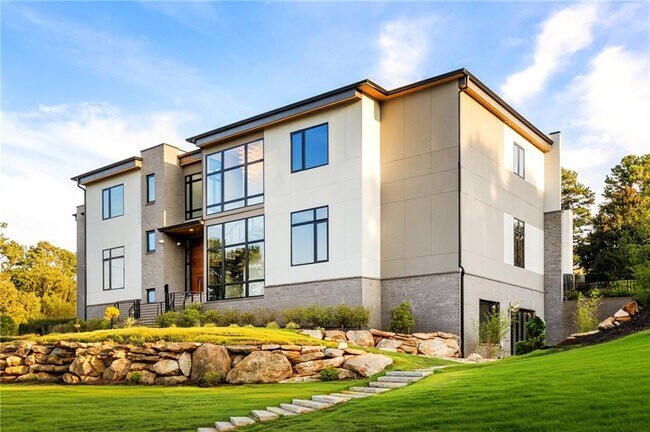 Building Photo - 4232 Edgewood Ct