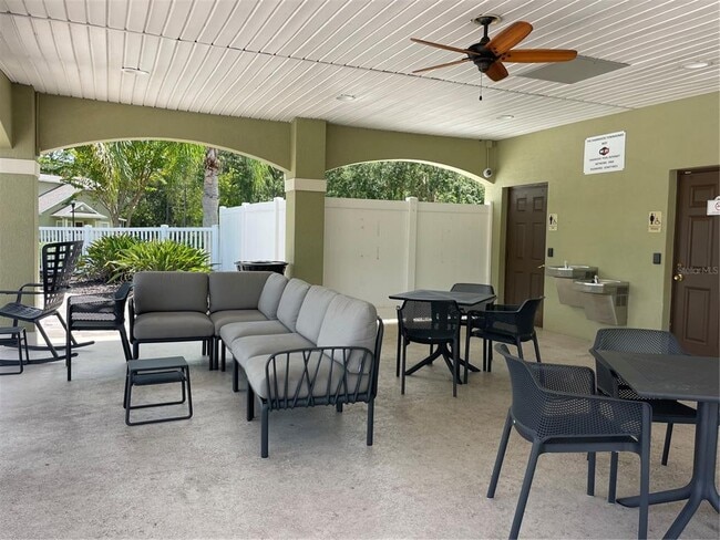 Building Photo - 20438 Needletree Dr