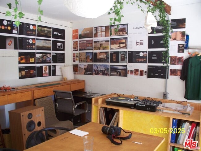 Building Photo - 4354 Coolidge Ave