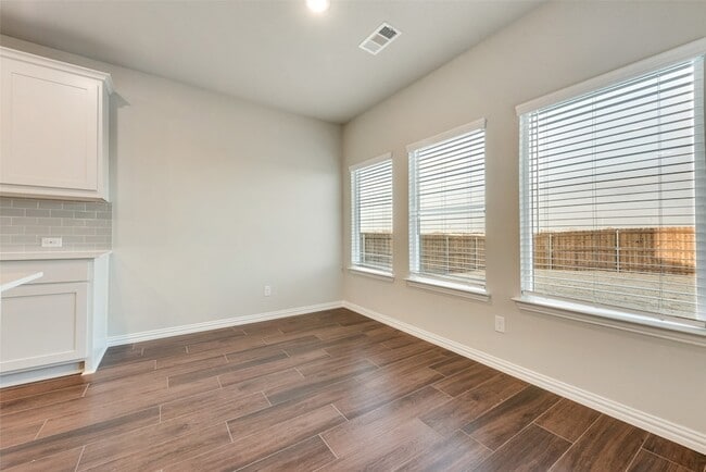 Building Photo - 140 Cranz Farm Dr