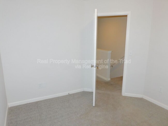 Building Photo - 18 Covey Ct