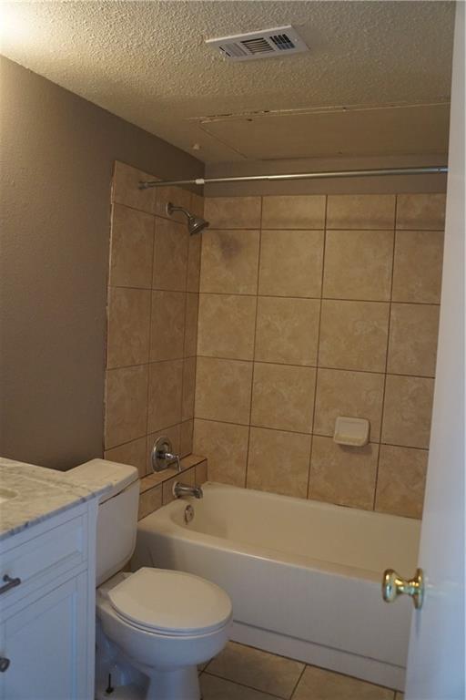 Building Photo - 3115 Helms St