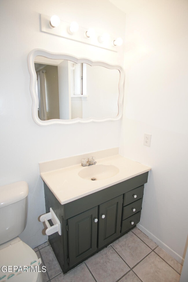 Building Photo - 5009 Sycene Ct