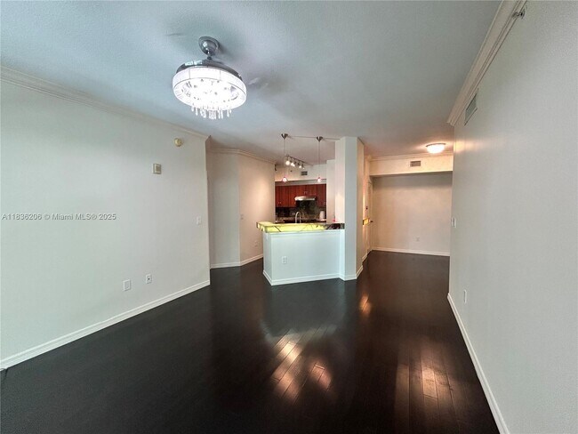 Building Photo - 9172 Collins Ave