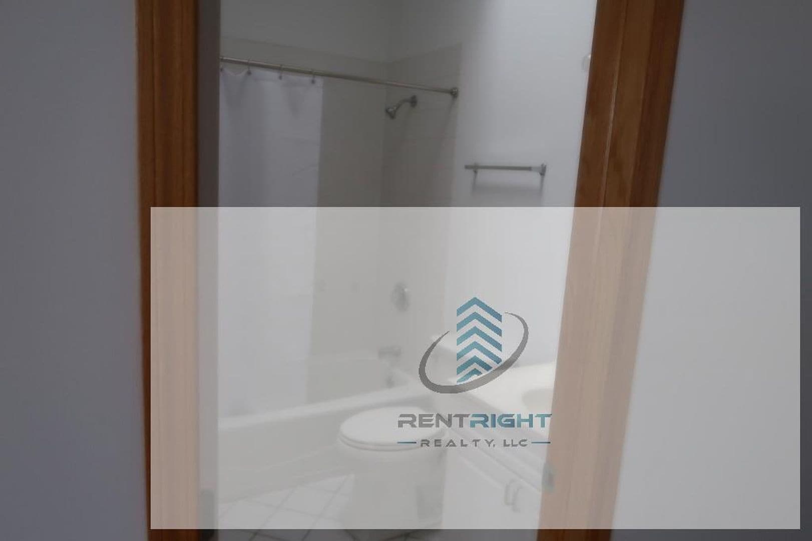 Building Photo - 1446 W Chicago Ave