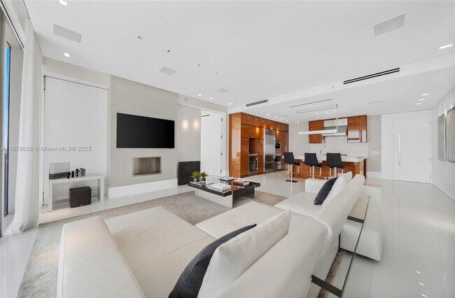 Building Photo - 9701 Collins Ave